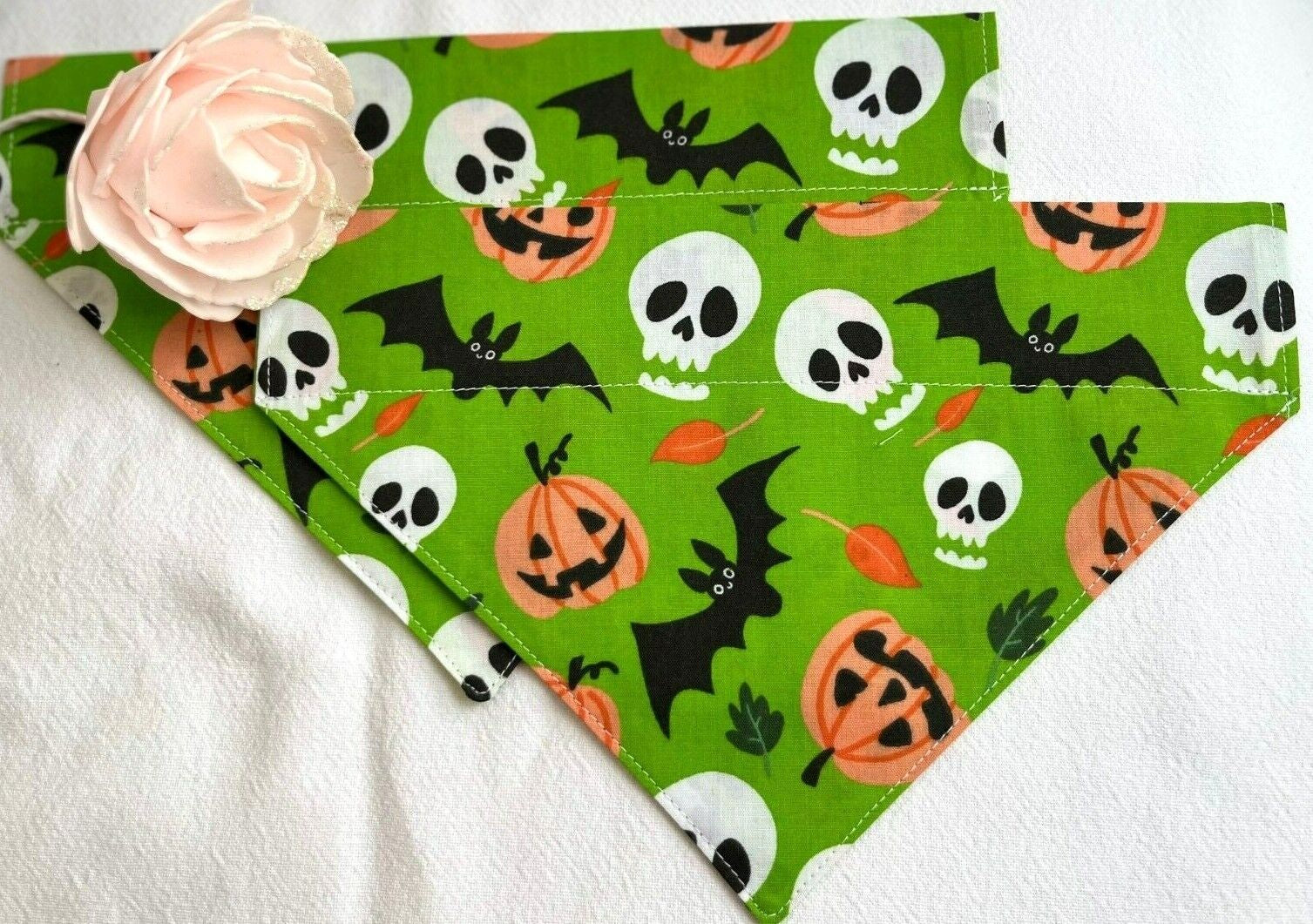 Halloween Dog Collar Accessories Bows & Bandanas Handmade in UK. Multi Sizes