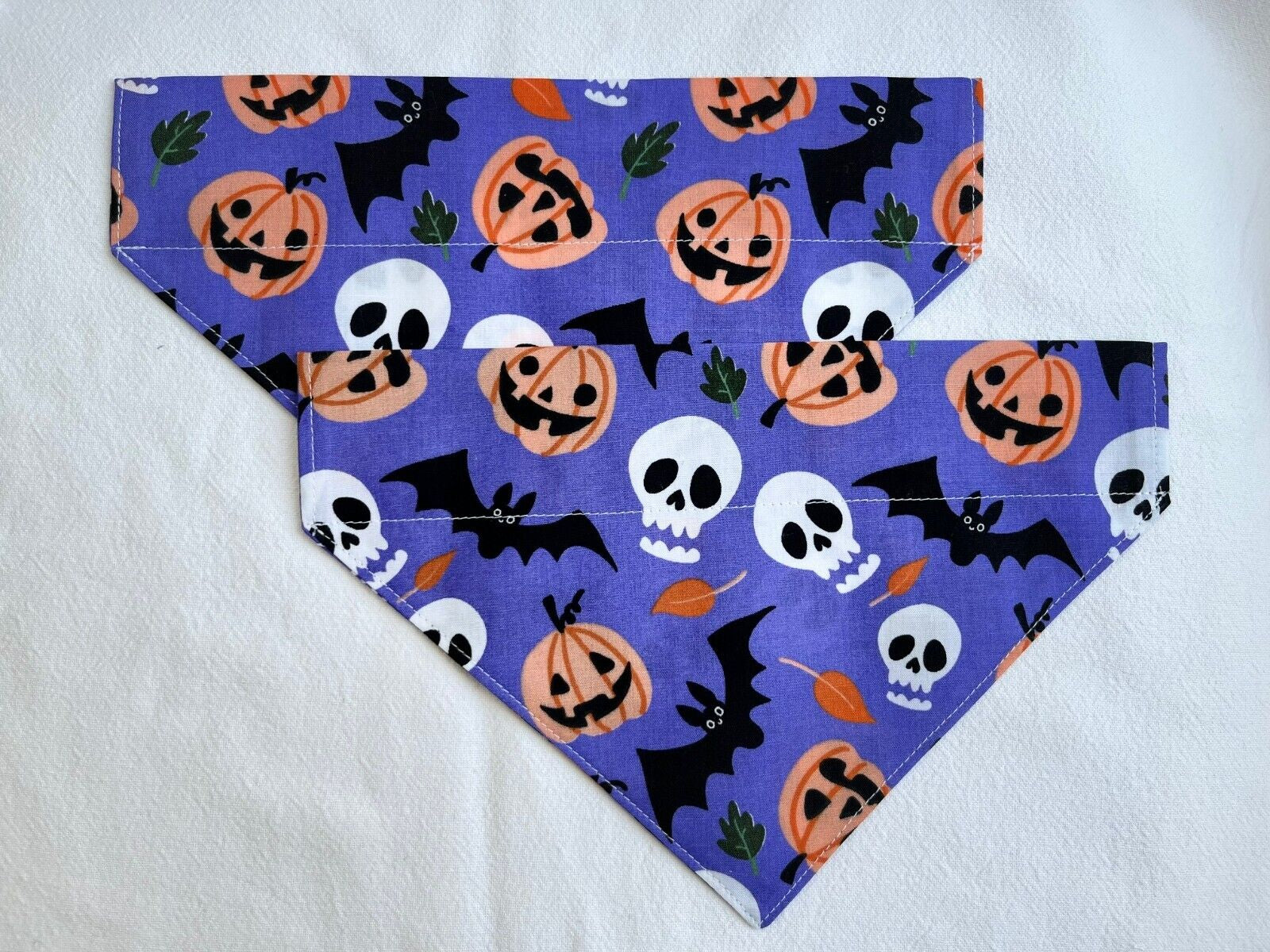 Halloween Dog Collar Accessories Bows & Bandanas Handmade in UK. Multi Sizes